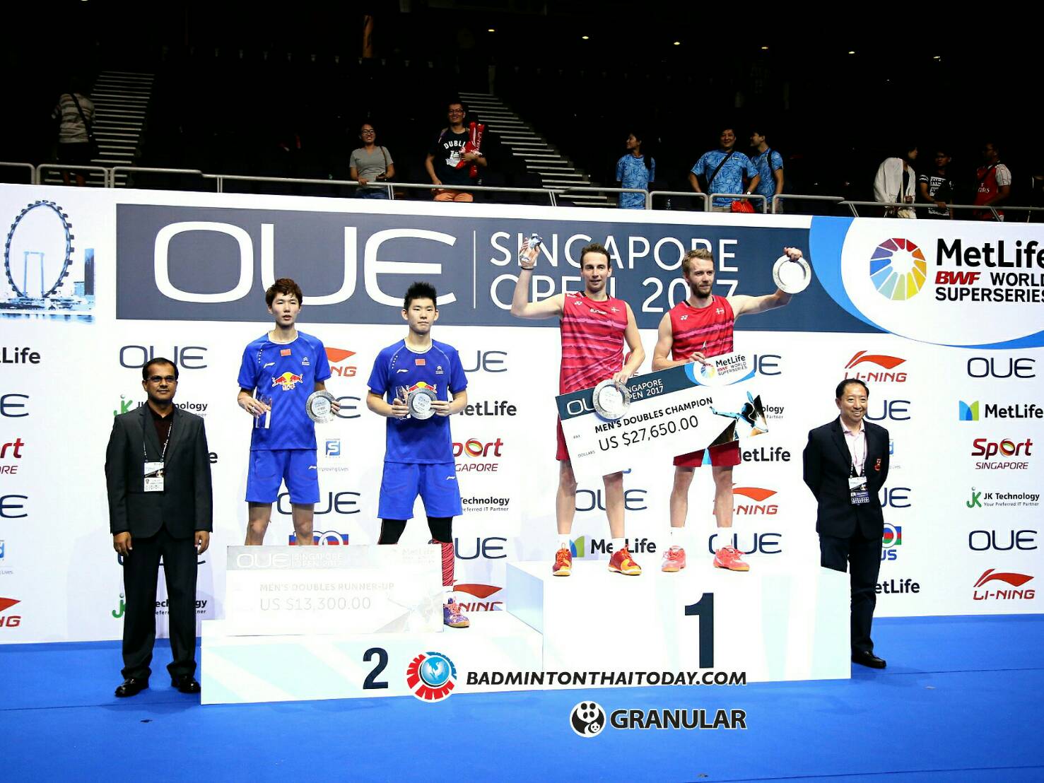 Mathias BOE / Carsten MOGENSEN ชนะคู่เสาไฟฟ้า จากจีน 2:0 เกมส์ ครองแชมป์ OUE Singapore Open 2017