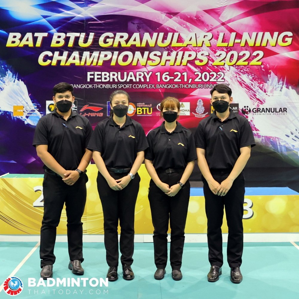 ภาพบรรยากาศพิธีมอบรางวัลการแข่งขัน BAT BTU GRANULAR LI-NING CHAMPIONSHIPS 2022 รูปภาพกีฬาแบดมินตัน