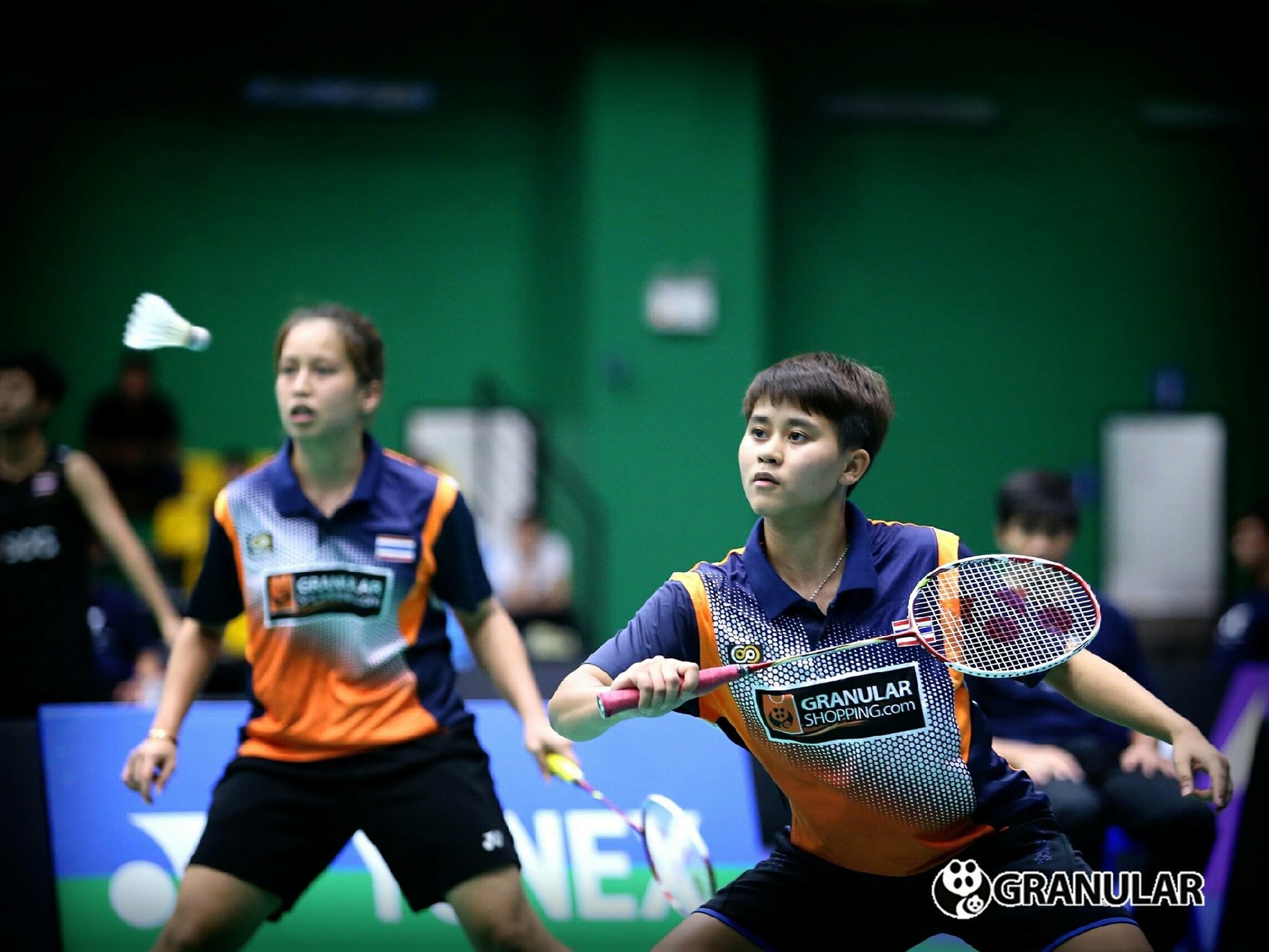 เบสท์-จ่อมแจ๋ม ออกตัวดีชนะคู่สาวจากอินโดนีเซีย 2:1 เกมส์ ในศึก OUE Singapore Open