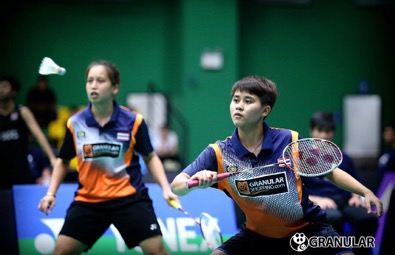 เบสท์-จ่อมแจ๋ม ออกตัวดีชนะคู่สาวจากอินโดนีเซีย 2:1 เกมส์ ในศึก OUE Singapore Open